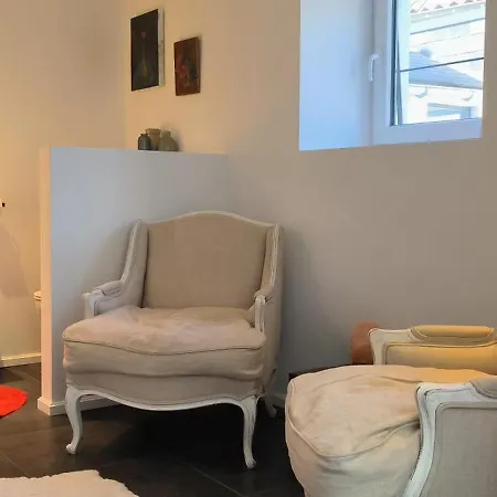 Warm, Charming Vintage-style By Mariem Alloggio in famiglia